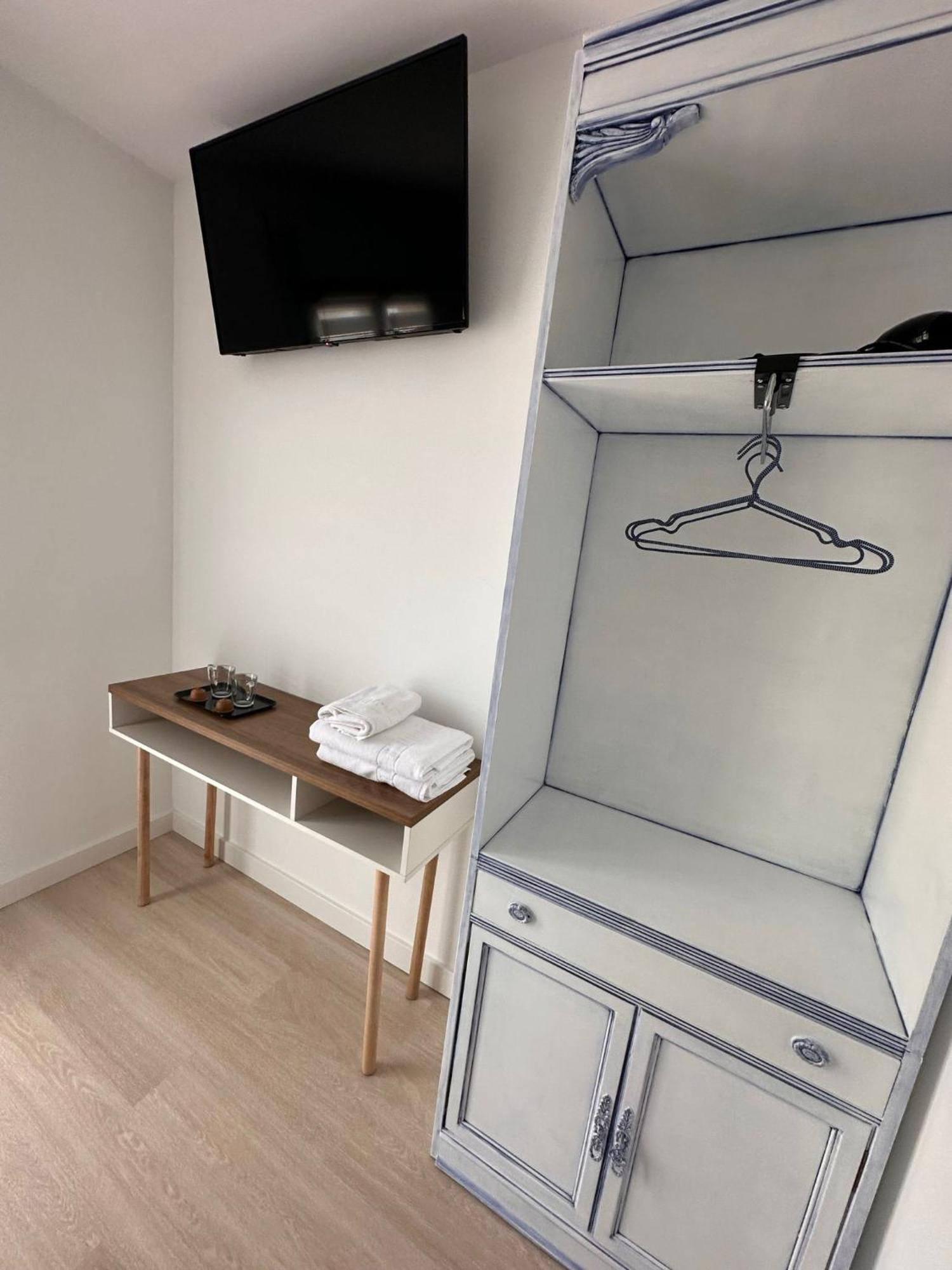 Hostal A La Sombra Del Laurel 나바레테 외부 사진